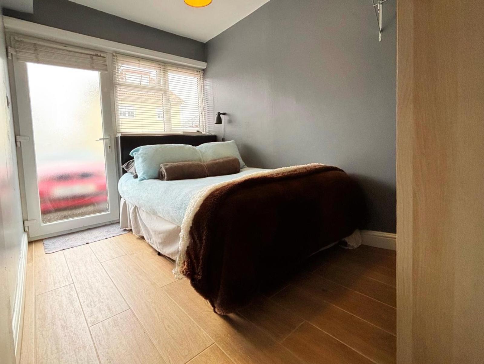 Shirley Apartments, Cozy Studio, Self Check In, 10 Min Drive To City Centre, Walking To Redbridge Train Station Σαουθάμπτον Εξωτερικό φωτογραφία