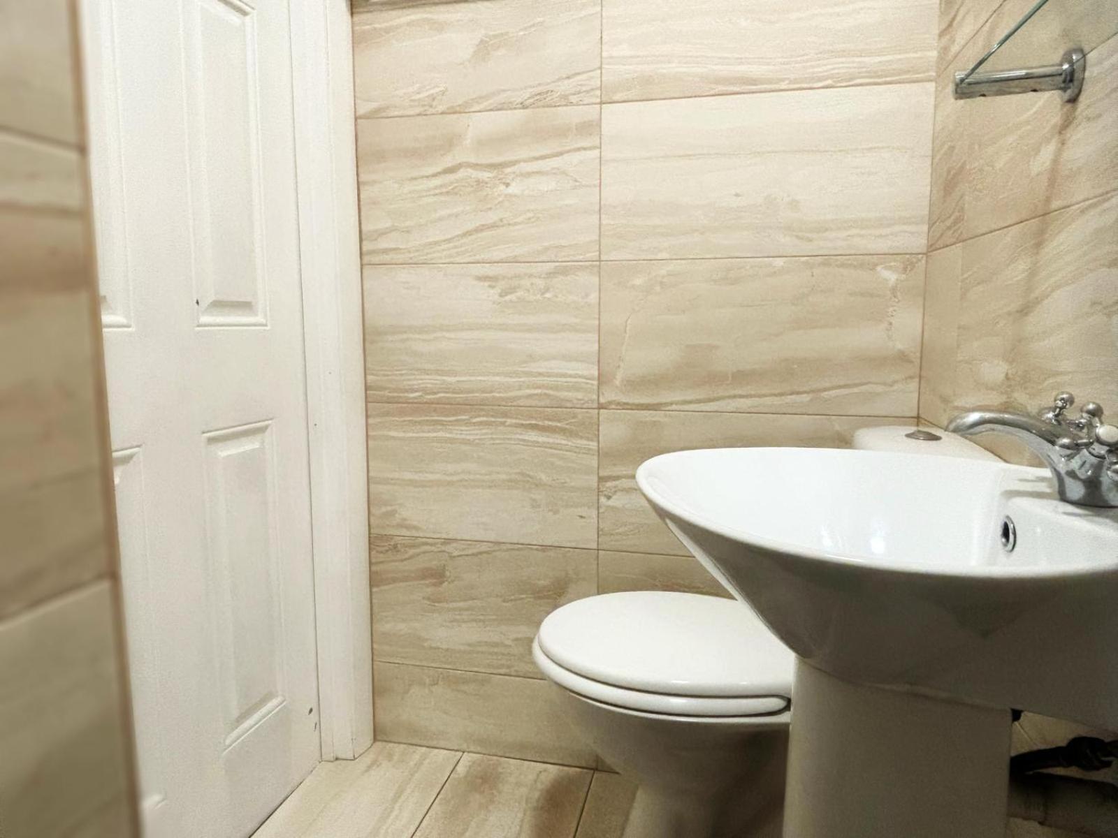 Shirley Apartments, Cozy Studio, Self Check In, 10 Min Drive To City Centre, Walking To Redbridge Train Station Σαουθάμπτον Εξωτερικό φωτογραφία